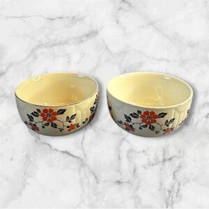 Vintage Halls kitchenware red poppy radiance bowls made in USA lot of 2